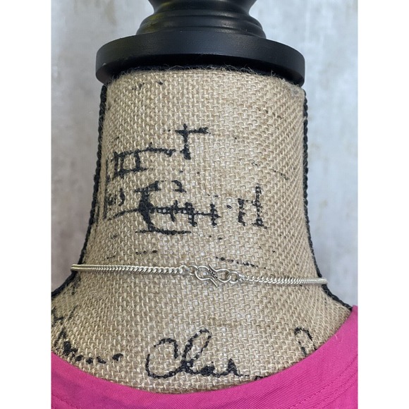 Sterling Silver Necklace with Large Purple Cabachon Stone & 4 Blue Moon Stones. - Picture 2 of 5